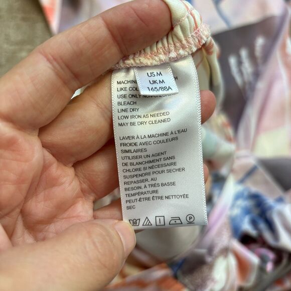 Urban Outfitters Loving You Mini Vestido Women's M Ruched Colorful Nature Floral - Picture 8 of 9